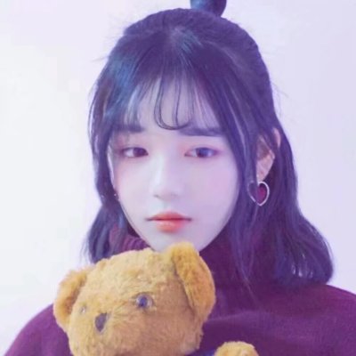 女生头像冷酷紫色高清图片