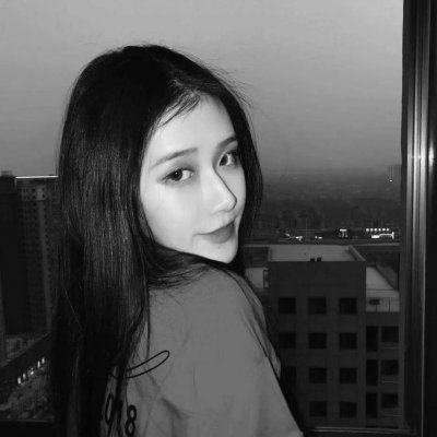 伤感头像女生冷淡黑白清晰真人图片