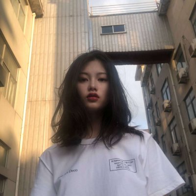 2025时尚潮流女生头像图片