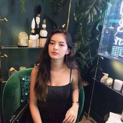 很酷的图片女生头像