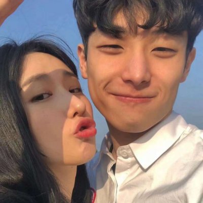 幸福甜蜜情侣头像一对两张真人图片