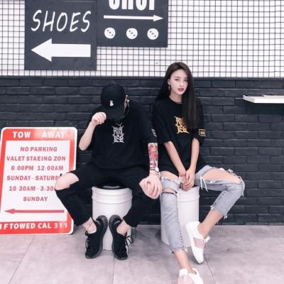 两张情侣真人创意头像一左一右