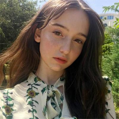 2025最火欧美范儿头像女生高清图片