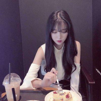 高清吃货女生头像图片