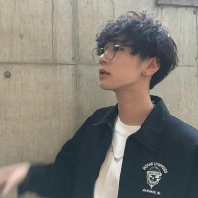 男生帅气冷酷男头图片
