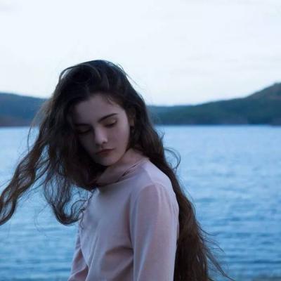 女生欧美高冷头像图片