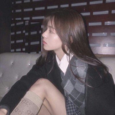 微信头像高冷女意境图片