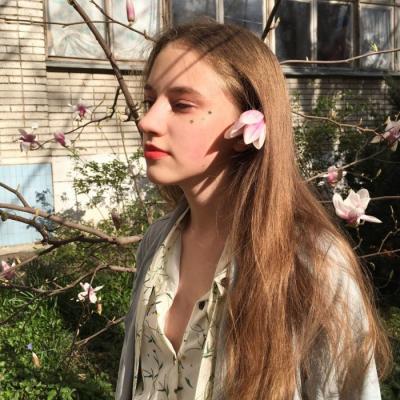 2025最火欧美范儿头像女生高清图片