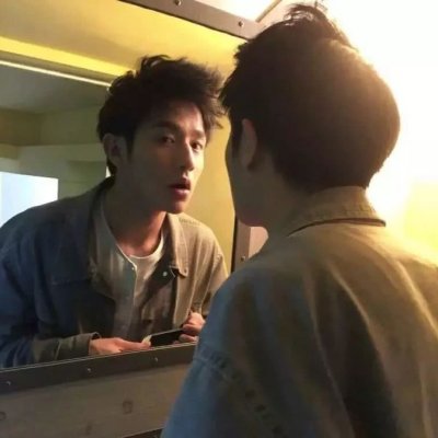 帅哥图片头像阳光
