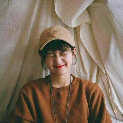 真人头像露脸素颜女生高清图片