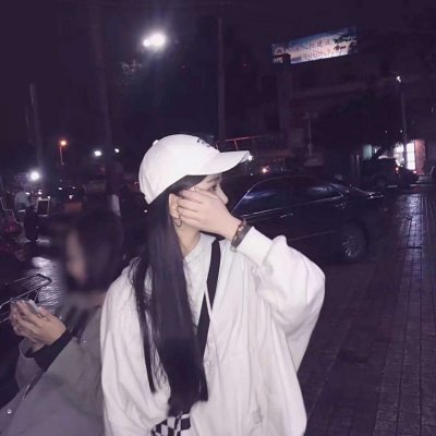 戴帽子女生头像唯美有气质图片