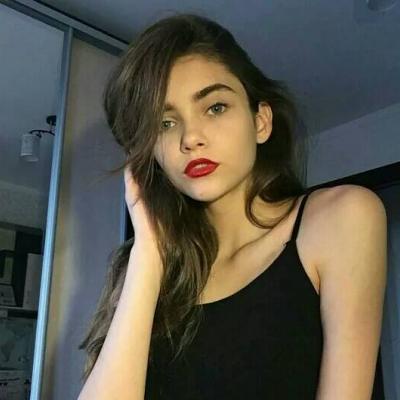 女生欧美高冷头像图片