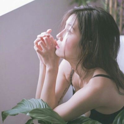微信头像高冷女意境图片