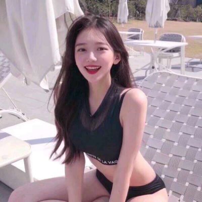 美女海边风景微信头像图片