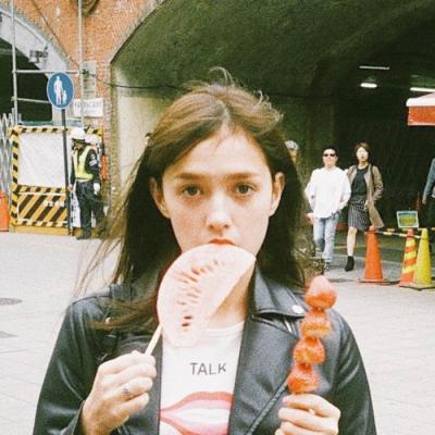 2025最火欧美范儿头像女生高清图片