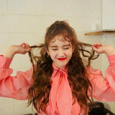 女生头像可爱甜美气质高清图片