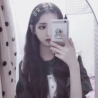 女生手机挡脸头像
