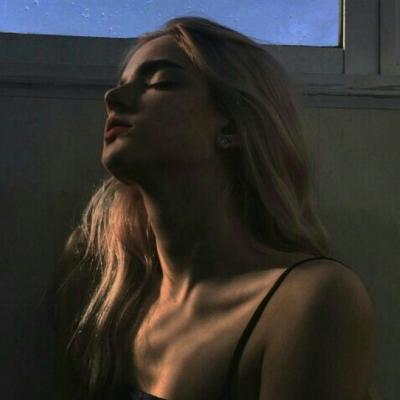 欧美女生微信头像酷