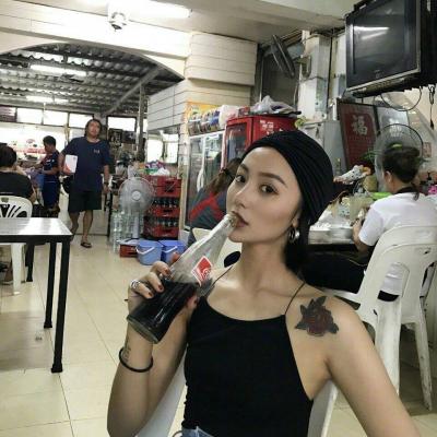 真实头像女生素颜高清图片