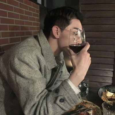 男生现代网红帅气头像图片