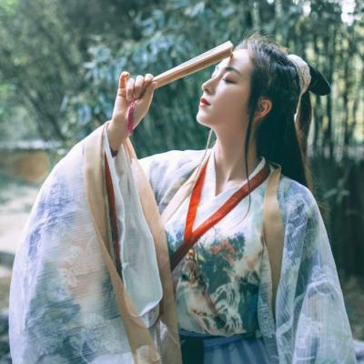 清新唯美精致女生古风头像图片