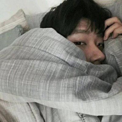 男生现代网红帅气头像图片