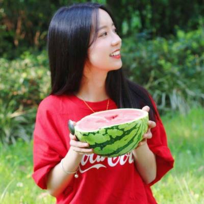 长发清新气质美女头像图片