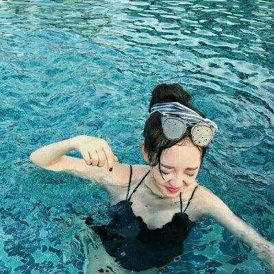 唯美情侣背影头像一对两张清新图片