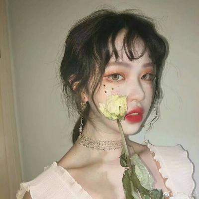 原宿风潮流个性微信女生头像图片