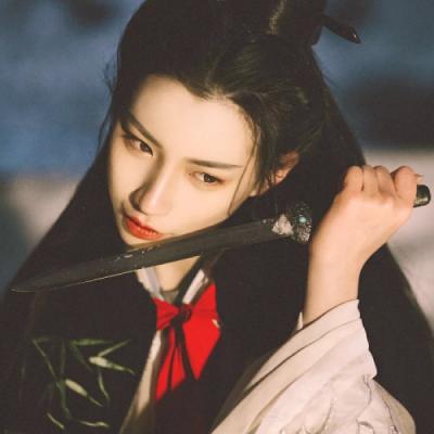 清新唯美精致女生古风头像图片
