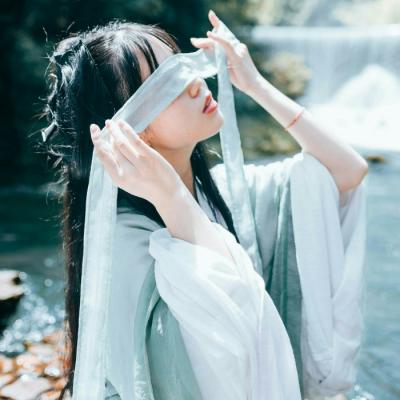 清新唯美精致女生古风头像图片