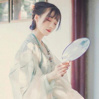 清新唯美精致女生古风头像图片