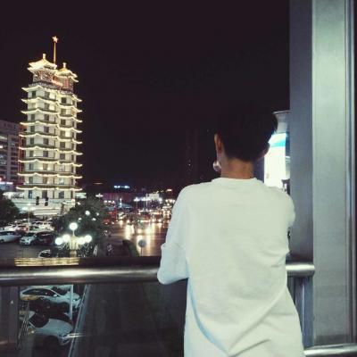 2025情侣头像时尚潮流超酷图片