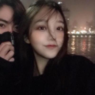 超甜真人情头qq图片