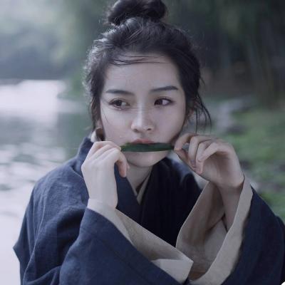 清新唯美精致女生古风头像图片