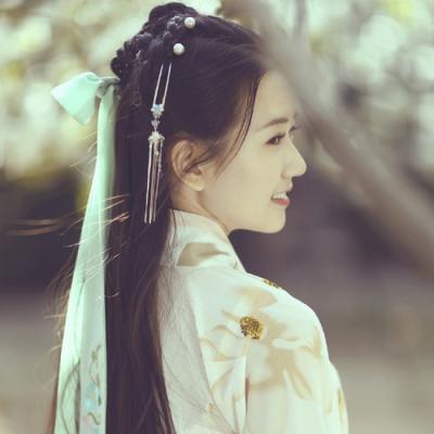 清新唯美精致女生古风头像图片