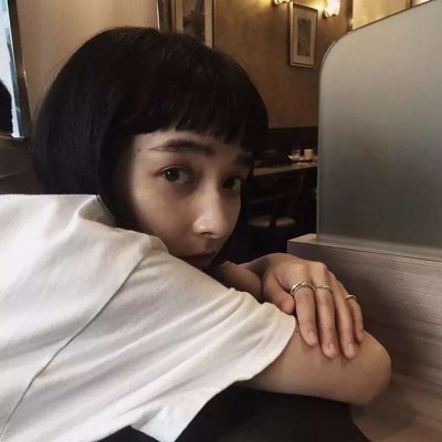 好看的ins头像女