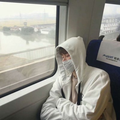 帅气男生高富帅的头像真人图片