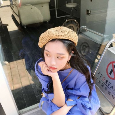 女生头像唯美浅蓝色高清图片