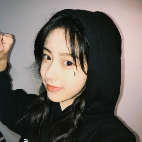 微信闺蜜两张一对一左一右高清头像