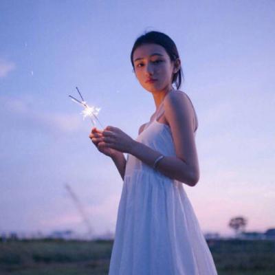 高清好看真人头像女生小清新