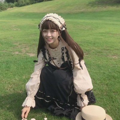 qq头像森系唯美女生