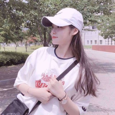 qq头像森系唯美女生