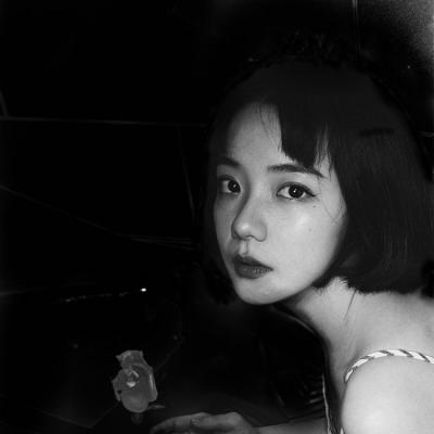 情侣两人头像一对黑白