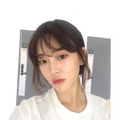 清晰大图女生头像