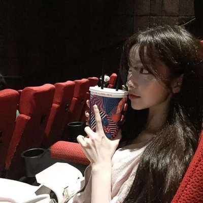 好看的ins头像女