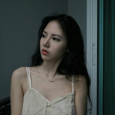 清晰大图女生头像