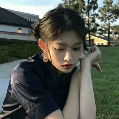 酷酷的头像女伤感
