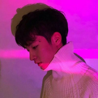 韩系情头图片一对两张分开