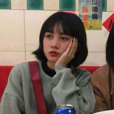 好看的ins头像女